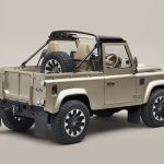 Land_Rover-Defender_Classic_V8_Soft_Top-2025-1280-383ef27f3145fffa1da2705410be945e64